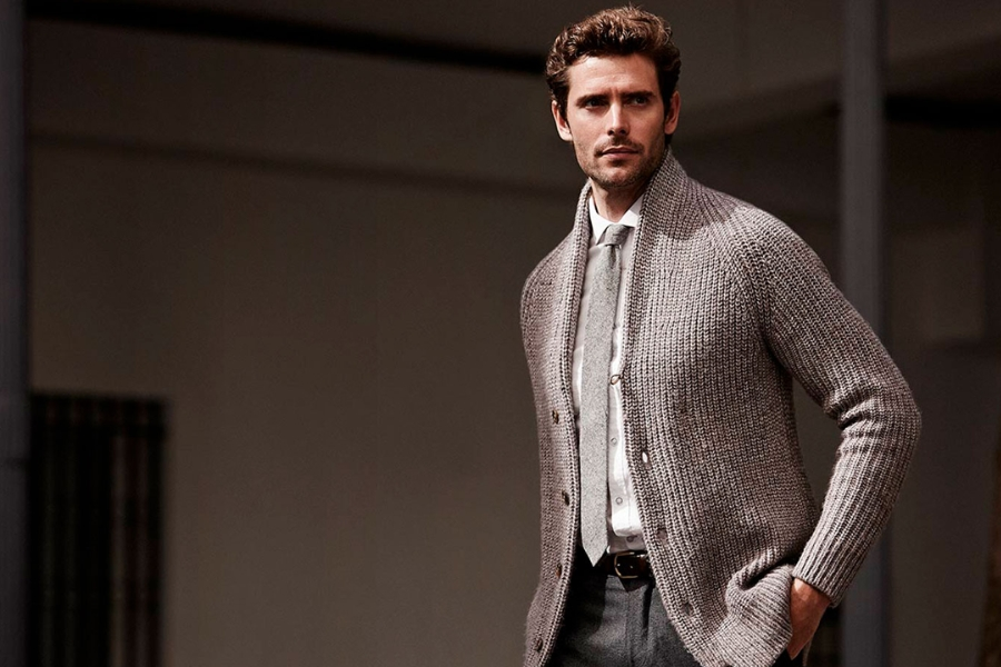 ropa clásica masculina